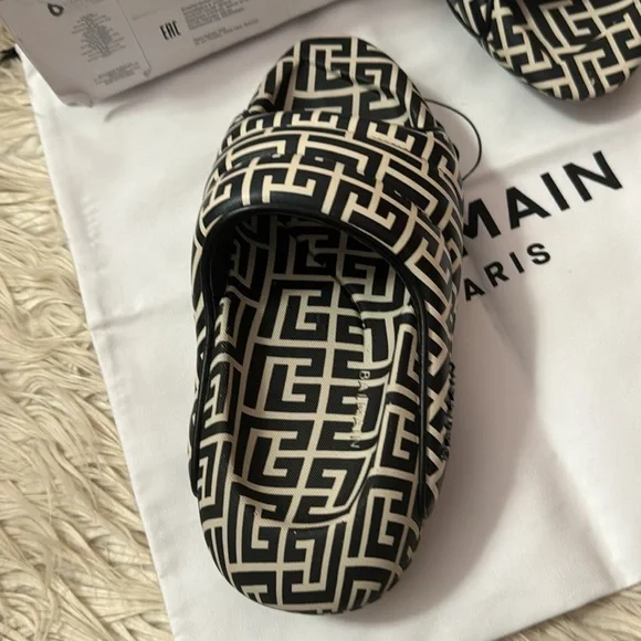 Balmain Black and White logo Slide Sandals-size 36 NEW - Picture 3 of 7
